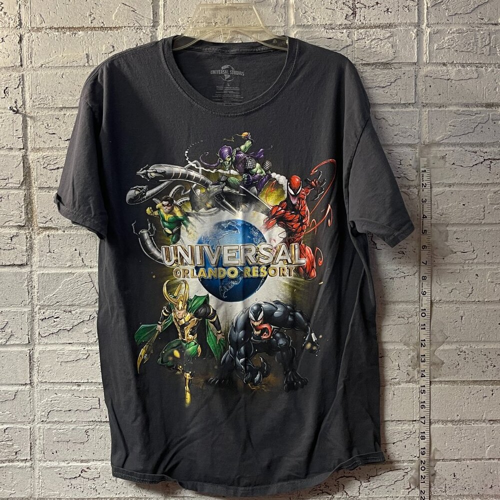 Universal Orlando Marvel Villains Tee | Size L | Loki, Venom, Carnage, Doc Ock